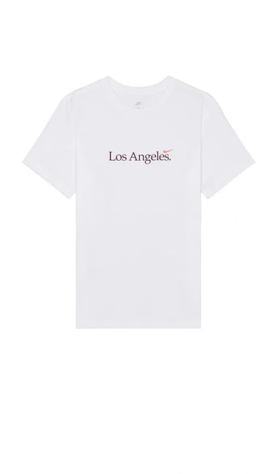 Nike Nsw Los Angeles Crew Tee In White & Cosmic Clay