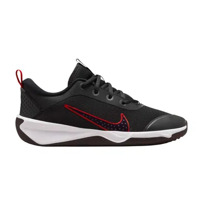 Pre-owned Nike Omni Multi-court Gs 'black Gym Red' | Kid's Size 4