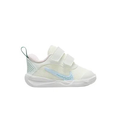 Pre-owned Nike Omni Multi-court Td 'citron Tint Cobalt Bliss' | Yellow | Infant Size 9