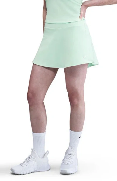 Nike One Dri-fit Skirt In Green