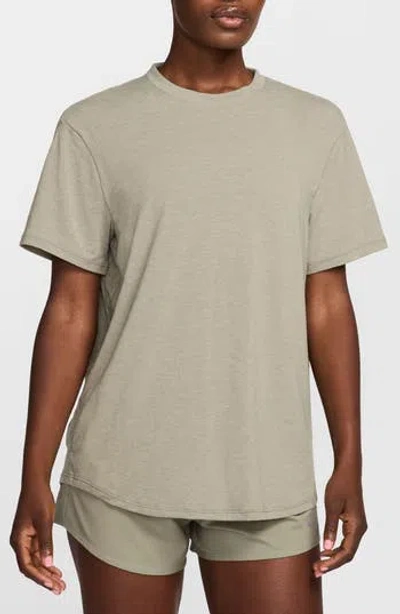 Nike One Relaxed Dri-fit T-shirt In Multi