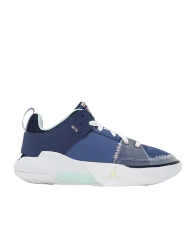 Nike One Take Sneakers In Stone Blue/bleached