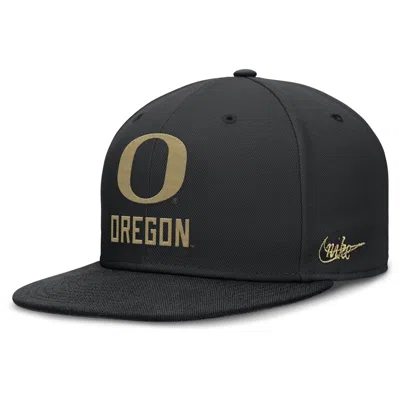 Nike Oregon Alt  Men's Dri-fit College Fitted Hat In Blue