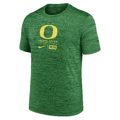 Nike Oregon Ducks Campus Center Block Velocity  Men's Dri-fit College T-shirt In Green