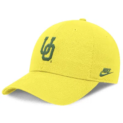 Nike Oregon Ducks Legacy Club  Unisex Dri-fit College Adjustable Hat In Yellow