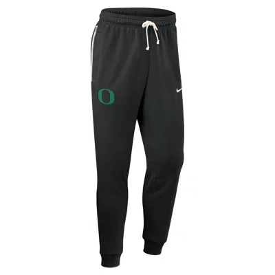 Nike Black Oregon Ducks 2025 Sideline Standard Issue Dri-fit Taper Pants