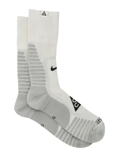 Nike Outdoor Cushioned Performance Socks In Summit White