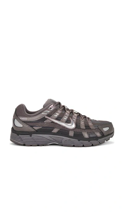 NIKE P-6000