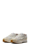 Nike P-6000 Sneaker In Grey