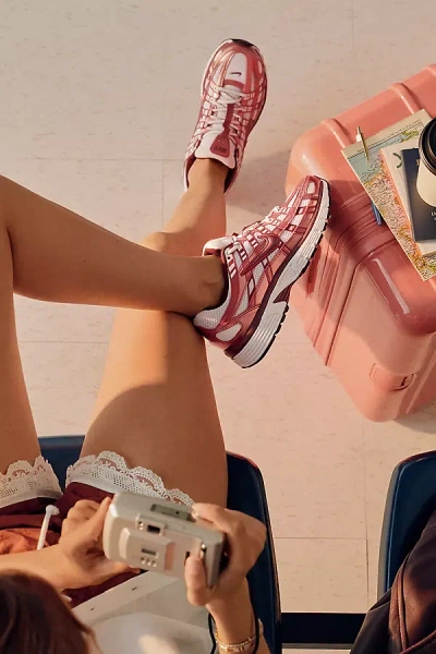 Nike P-6000 Sneakers In White