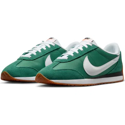 Nike Pacific Low Top Sneaker