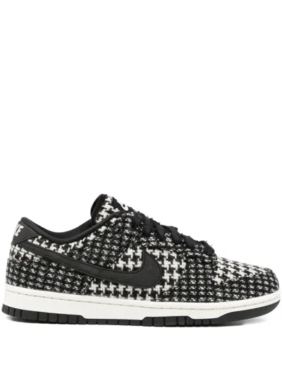Nike Patterned Sneakers In Animal Print