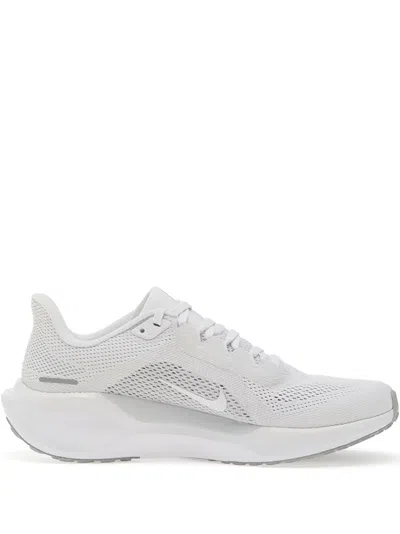 Nike Pegasus Plus Sneakers In White