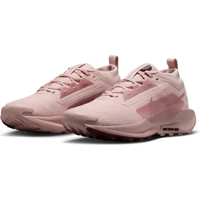 Nike Pegasus Trail 5 Gore-tex Sneakers In Pink