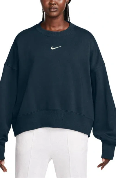 Nike Phoenix Fleece Crewneck Sweatshirt In Armory Navy/sail