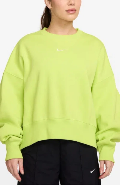 Nike Phoenix Fleece Crewneck Sweatshirt In Green