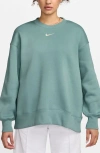 Nike Phoenix Fleece Oversize Crewneck Sweatshirt In Green