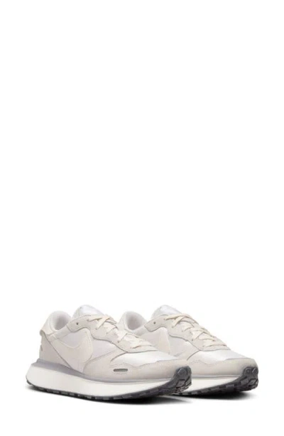 Nike Phoenix Waffle Sneaker In Platinum/ivory/white