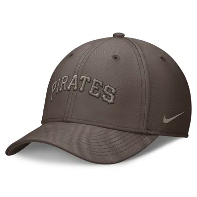 Nike Pittsburgh Pirates Statement Swoosh  Men's Dri-fit Mlb Hat In Brown