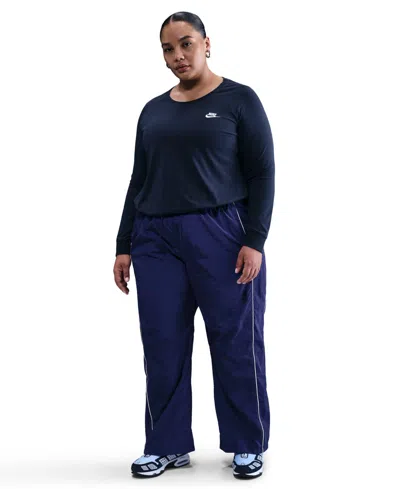 Nike Plus Size Sportswear Club Long-sleeve T-shirt In Black