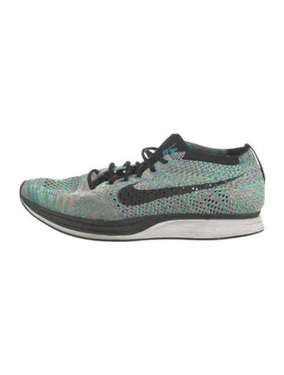 Pre-owned Nike Printed Athletic Sneakers In Green