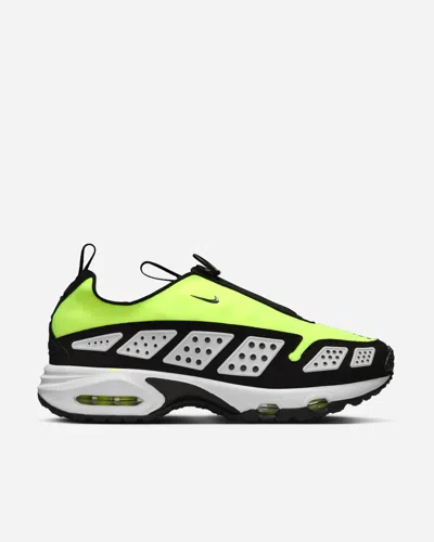 Nike Qs/tz Air Max Sndr In Yellow