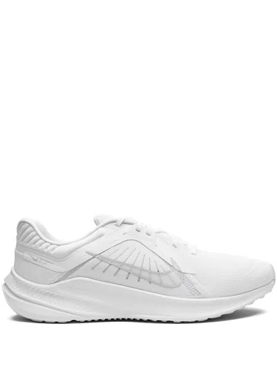 Nike Quest 5 Low-top Sneakers In White/pure Platinum-white