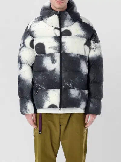 Nike Quilted Puffer Jacket In Black