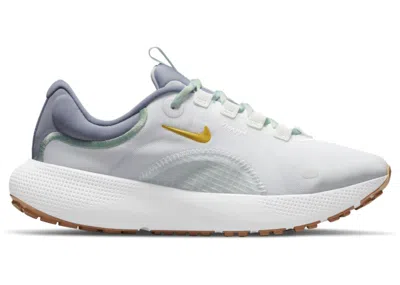 Pre-owned Nike React Escape Run (women's) Sneakers In White/glacier Grey/barely Green