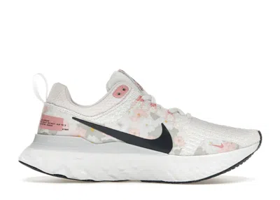 Pre-owned Nike React Infinity Run Flyknit 3 Premium Floral Watercolor (women's) Sneakers In White/platinum Tint/pea