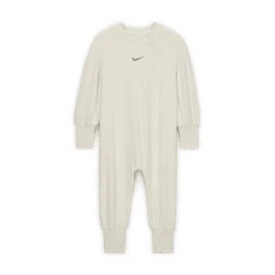 Nike Readyset Baby (12-) Cable Knit Coverall In White