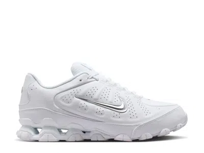 Nike Reax 8 Sneaker In White
