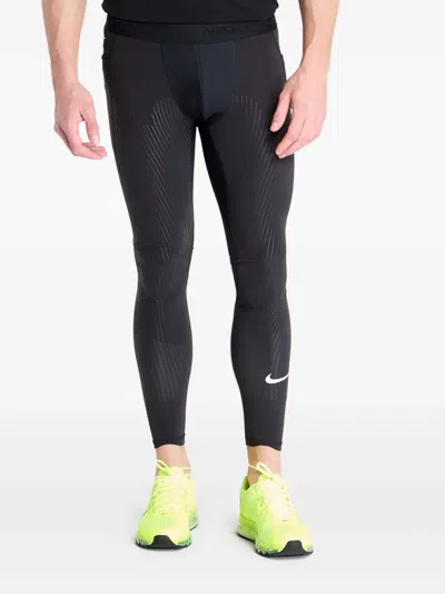 Nike Recovery Textured Panelled Leggings In Black