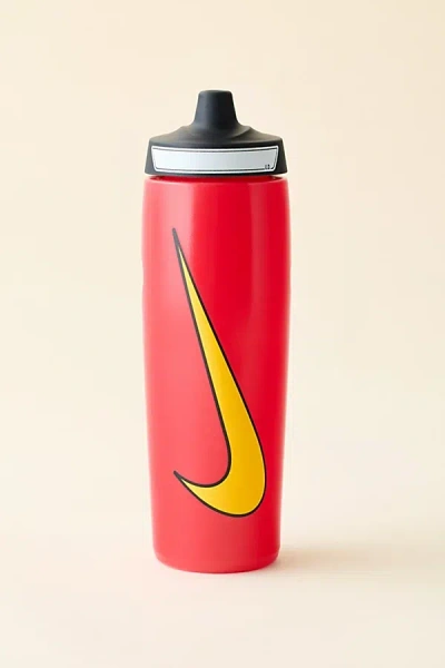 Nike Refuel 24 oz Squeeze Water Bottle In Red At Urban Outfitters