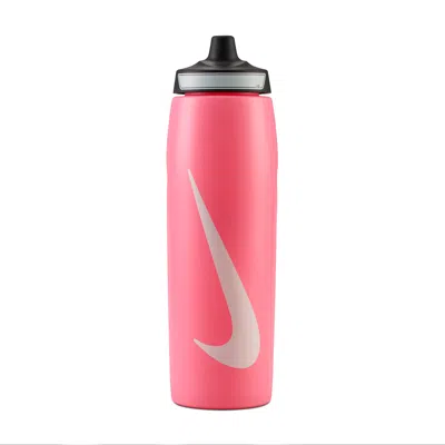 Nike Refuel Squeezable Bottle (32 Oz) In Pink
