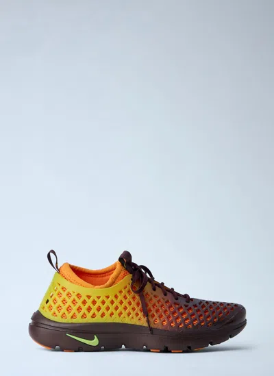 Nike Rejuven8 Og Se Run Sneakers In Orange