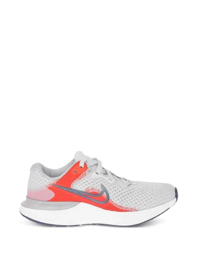Nike Renew Run 2 Sneakers In Pink