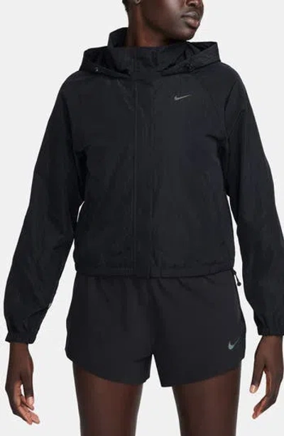 Nike Repel Water Repellent Hooded Jacket In Black