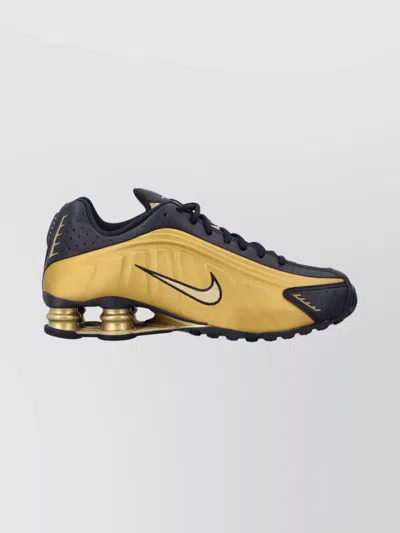 Nike Retro Revival Sneakers Featuring Traction
