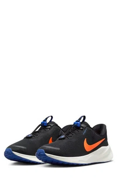 Nike Revolution 7 Road Running Shoe In Black