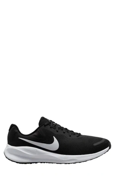 Nike Revolution 7 Running Shoe In Black