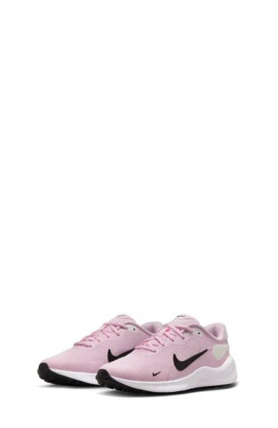 Nike Revolution 7 Sneaker In Pink
