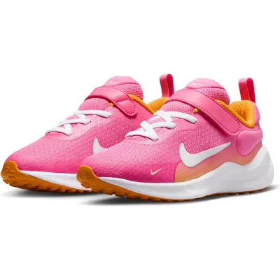 Nike Revolution 7 Sneaker In Pinksicle/white/gold