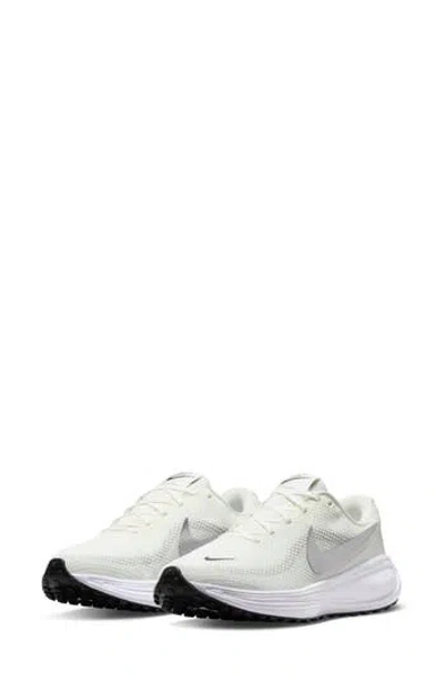 Nike Revolution 8 Running Shoe In White