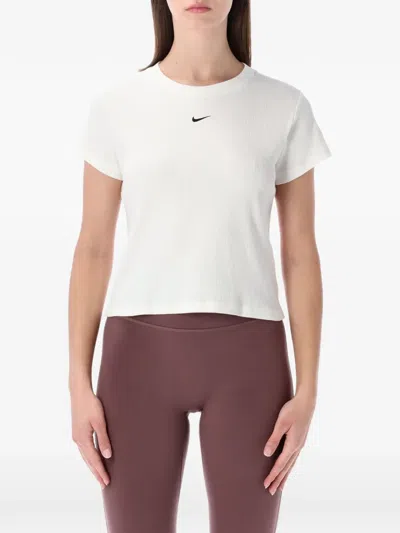 Nike Ribbed Short-sleeve T-shirt In White