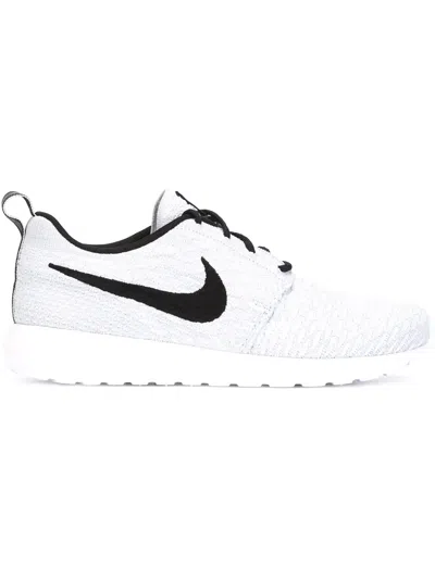 Nike 'roshe Flyknit' Sneakers In White