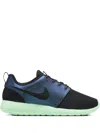 Nike Roshe One Sneakers In Black