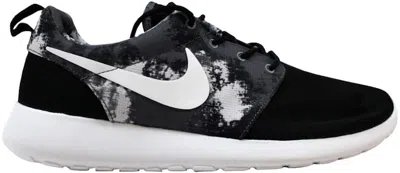 Pre-owned Nike Rosherun Print (women's) Sneakers In Black/white/cool Grey In Multi
