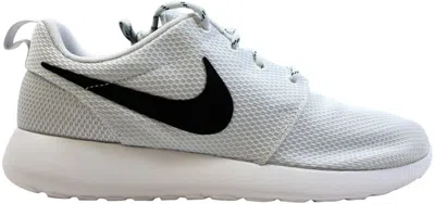 Pre-owned Nike Rosherun (women's) Sneakers In Pure Platinum/black/white In Multi
