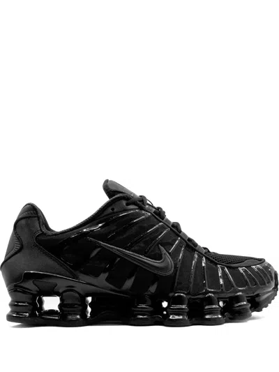 Nike Round Toe Ridged Sole Lace-up Sneakers In Black